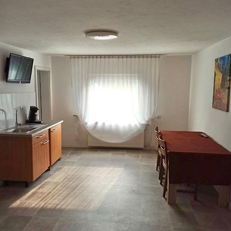 Apartments Zum Stillen Winkel Niederbreitbach Buitenkant foto