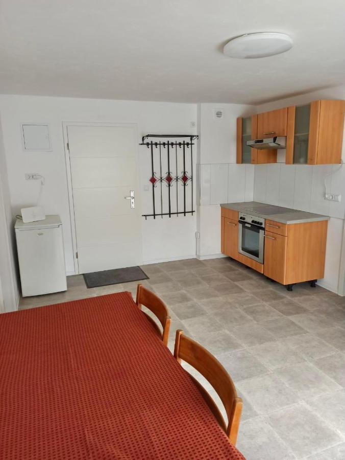 Apartments Zum Stillen Winkel Niederbreitbach Buitenkant foto