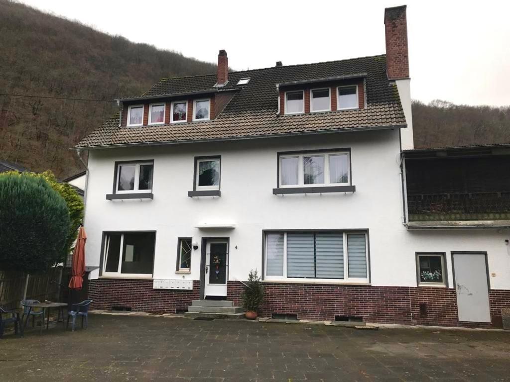 Apartments Zum Stillen Winkel Niederbreitbach Buitenkant foto